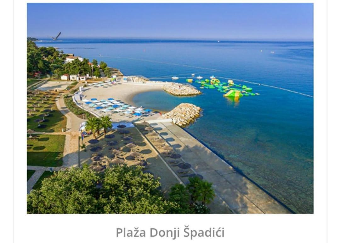 Apartmani Memic 100 M Do Plaze, Apartments Memic Only 100M From Beach Porec Esterno foto