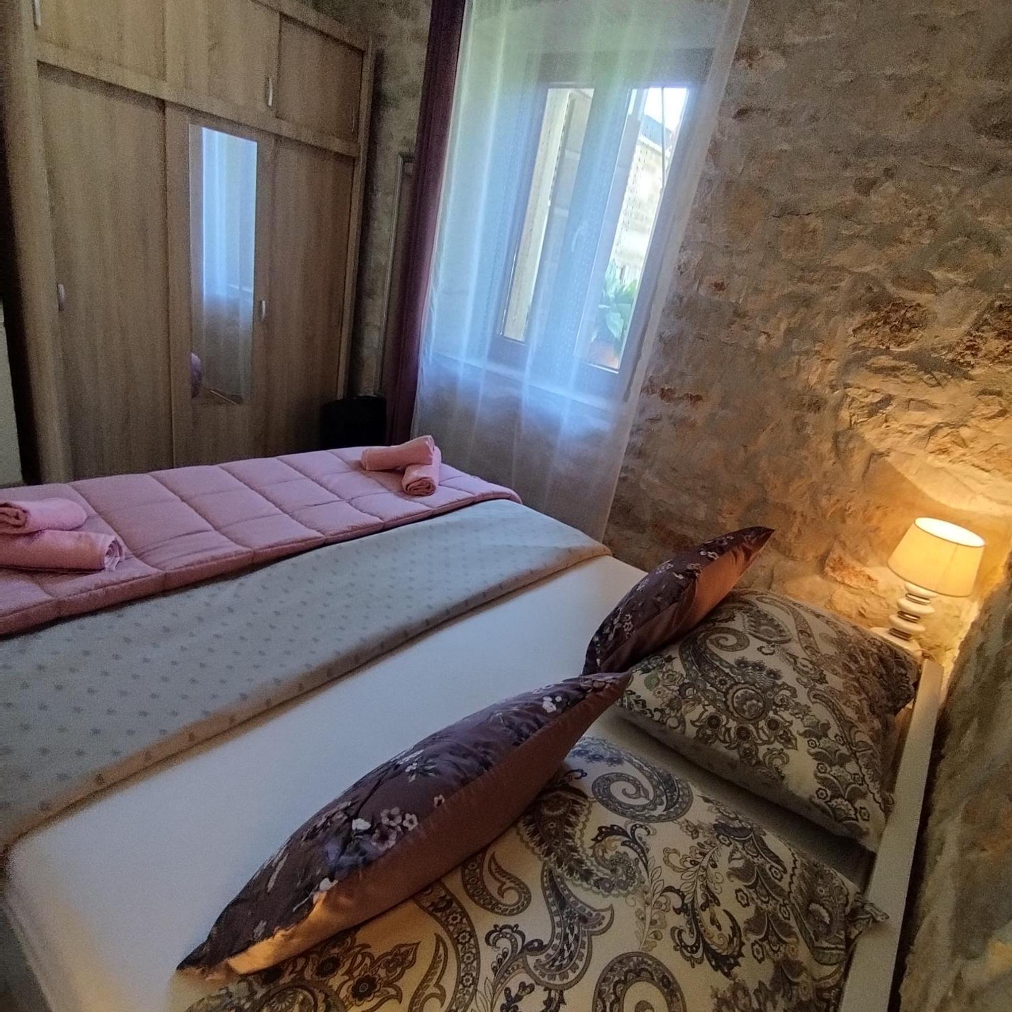 Apartmani Memic 100 M Do Plaze, Apartments Memic Only 100M From Beach Porec Esterno foto